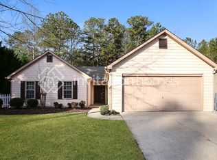 5700 River Ridge Ln, Sugar Hill, GA 30518