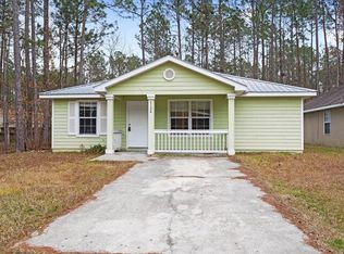 7124 Sunflower St, Bay Saint Louis, MS 39520