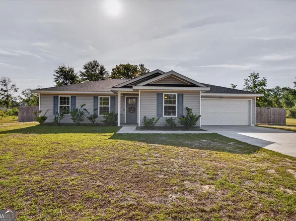 1032 Spring Grove Rd, Jesup, GA 31545