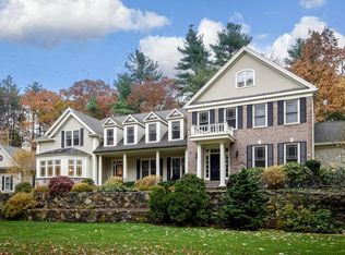 86 Centre St, Dover, MA 02030