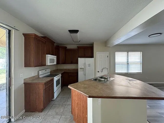 1224 Serengeti Way - 1 — Photo 3