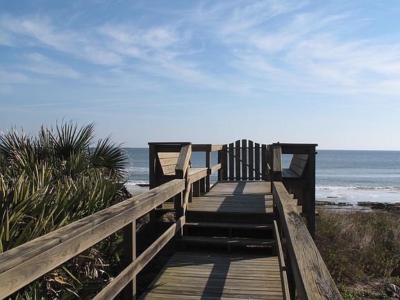 deeded beach access