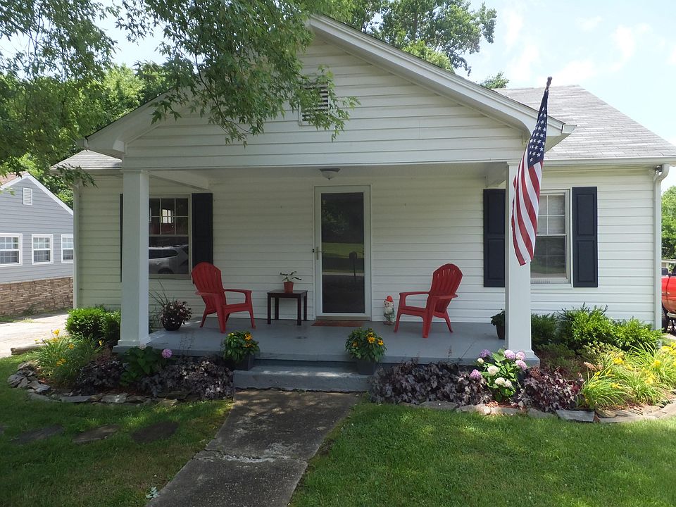 1st image of 3623 SE Alpine Dr