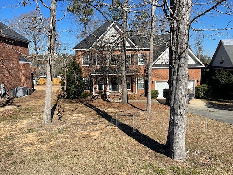 1st image of 250 Newland Cir