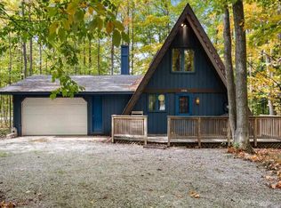 5250 Kandahar Ln, Harbor Springs, MI 49740