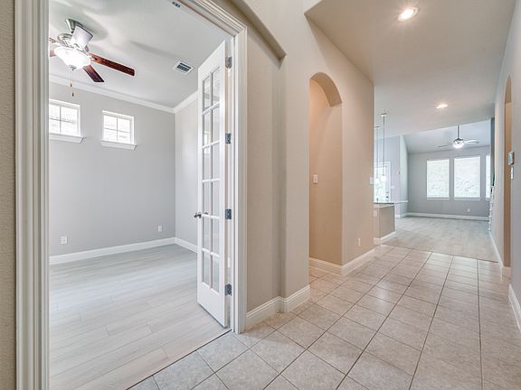 5th image of 5512 Somerville Dr