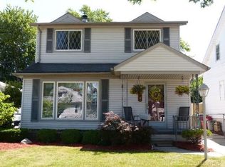 24836 Saxony Ave, Eastpointe, MI