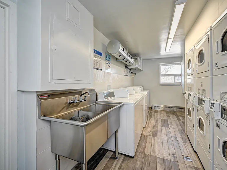 39 Willow Rd — Photo 41