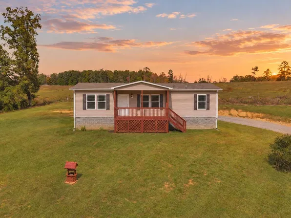1763 Pendleton Rd, Thaxton, VA 24174