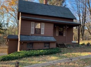 77 Vineyard Rd, Burlington, CT 06013