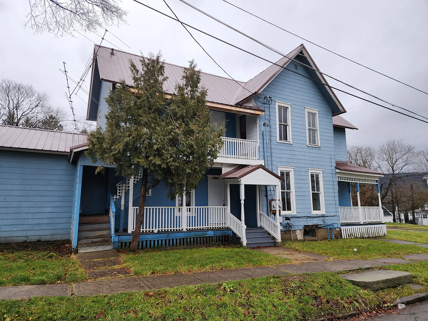 53 Jefferson St photo 1