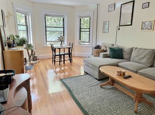 1482 Beacon St #10983224, Brookline, MA 02446