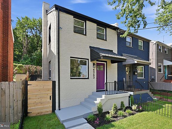 2nd image of 4263 Hildreth St SE