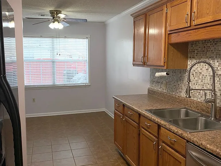 61 Teal Lake Dr — Photo 4