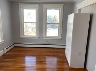 7 Washington St APT 2L, Chicopee, MA 01020