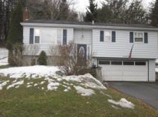 47 Holmes Ave, Apalachin, NY 13732