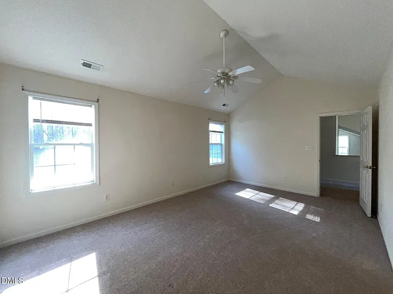 2604 Farlow Gap Ln — Photo 14