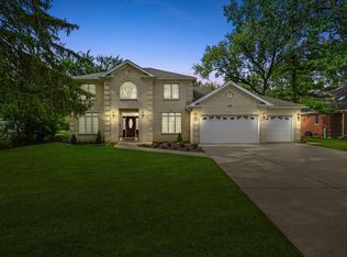 918 E Glencoe St, Palatine, IL 60074