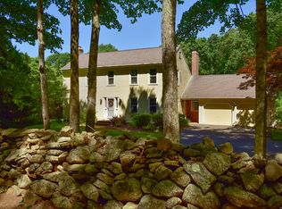 28 Olde Hall Rd, Hebron, CT 06248