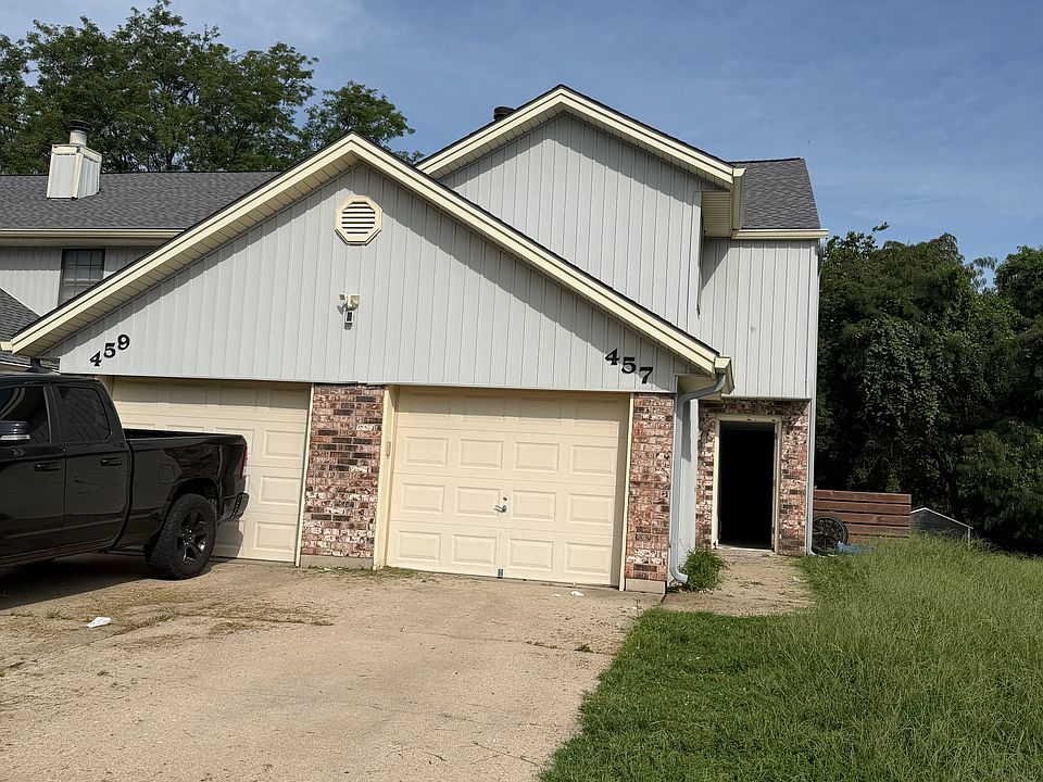 Large updated 3 bedroom 2 full bathroom and 1 half bathroom. Vinyl flooring throughout.