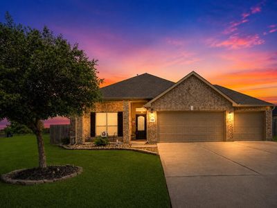 546 Green Meadows Dr, West Columbia, TX, 77486