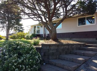 2675 11th St, North Bend, OR 97459