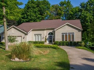 906 Handlebar Rd, Mishawaka, IN 46544