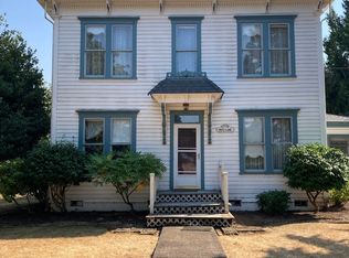 27175 SW Frys Ln, Sheridan, OR 97378