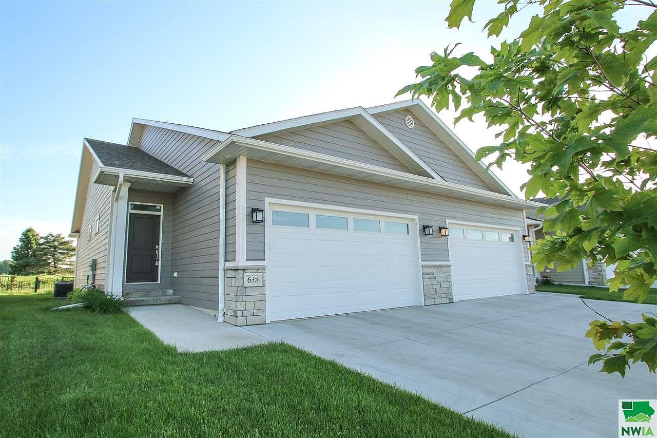635 Prairie Blvd, Dakota Dunes, SD 57049 Zillow
