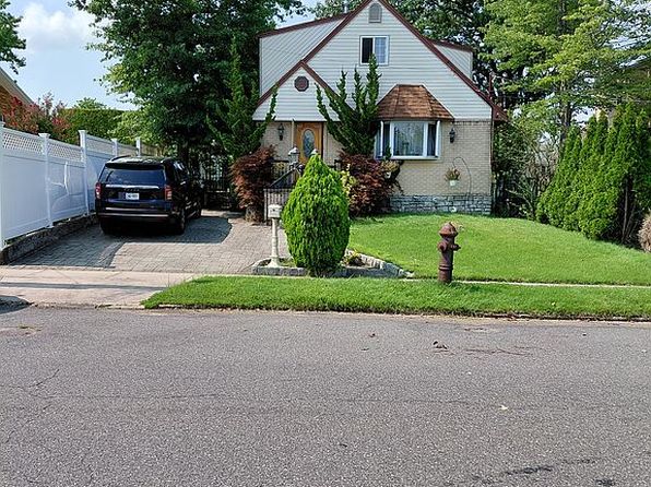 125 Shirley Ave