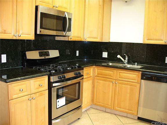 3rd image of 316 S New Hampshire Ave APT 303