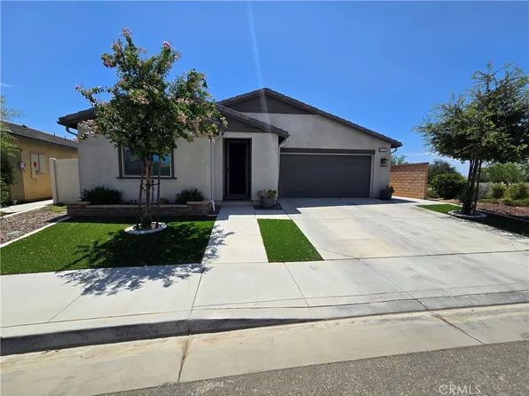 1621 Easton Ln, Beaumont, CA 92223