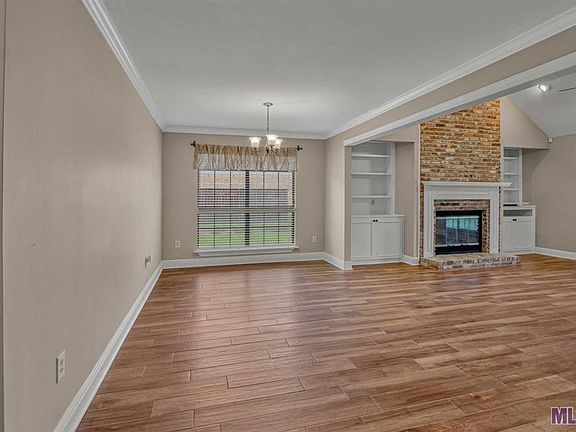 5th image of 12168 Arrowood Ave