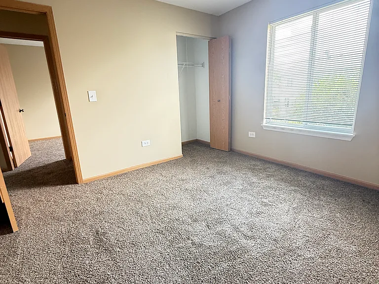 401 Waubonsee Dr — Photo 14