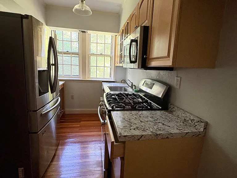 415 City Ave #E2 — Photo 12