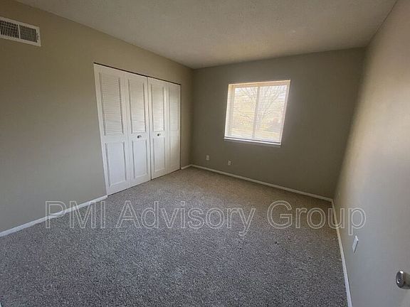 3rd image of 3101 SW Macvicar Ave APT 102A