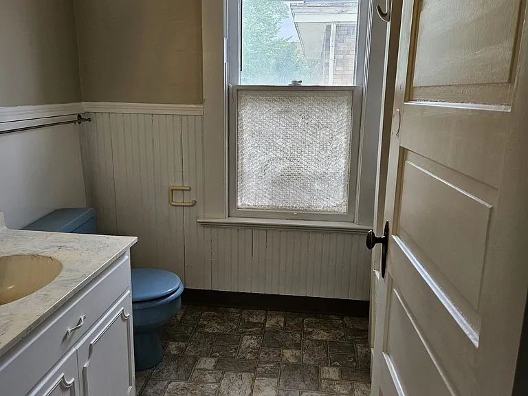 167 Porter St NE #2 — Photo 4