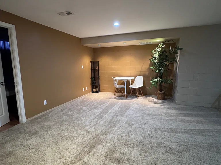 2385 Shoshone Rd — Photo 3