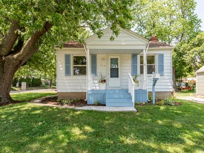 542 Whitney Ave, Winthrop Harbor, IL, 60096