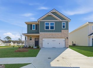 3 Camellia Dr, Fairburn, GA 30213