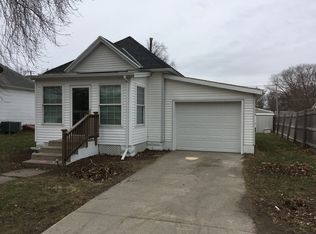 906 Church St, Shenandoah, IA 51601