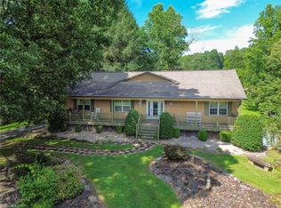 5422 Colvard Hill Ln, Boomer, NC 28606