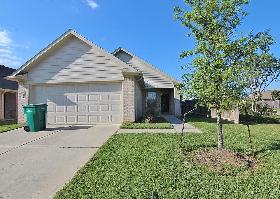 1st image of 19426 Dry Canyon Ct