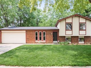 361 Armor Hill Dr, Columbus, OH 43230