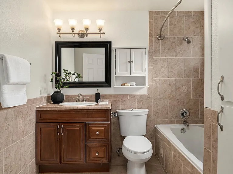 17615 Brook Blvd — Photo 11