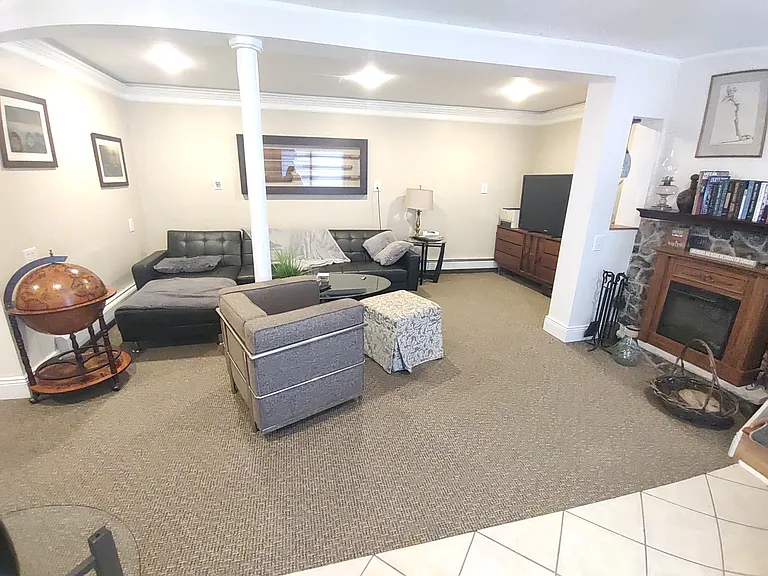 73 E Shore Dr — Photo 25