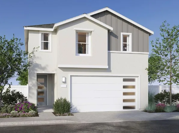 6583 E Cresthaven Dr, Fresno, CA 93727