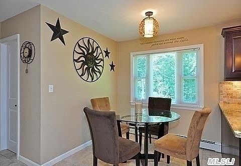 4th image of 3 Alister Cir