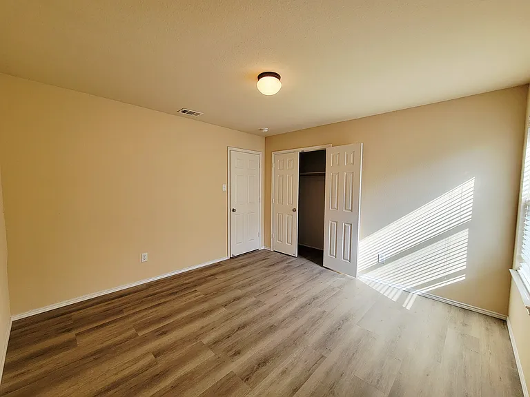 10032 Daly Dr — Photo 13