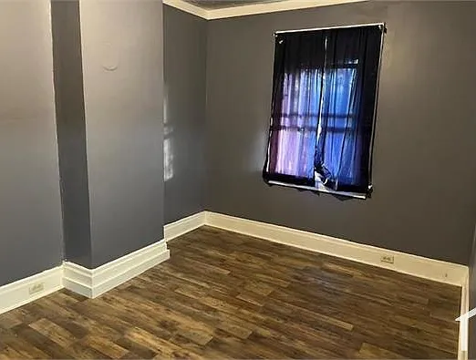 1016 Steuben St — Photo 10